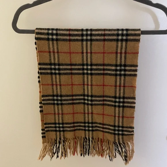 Vintage Burberry Scarf - Picture 1 of 2